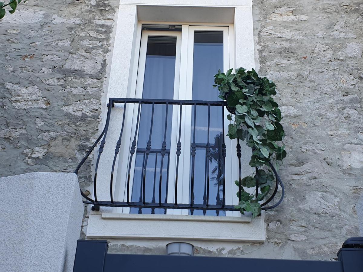 Appartement Castel à Mali Lošinj Extérieur photo